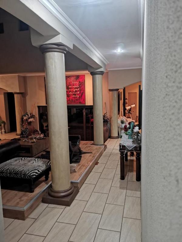 4 Bedroom Property for Sale in Kuruman Northern Cape